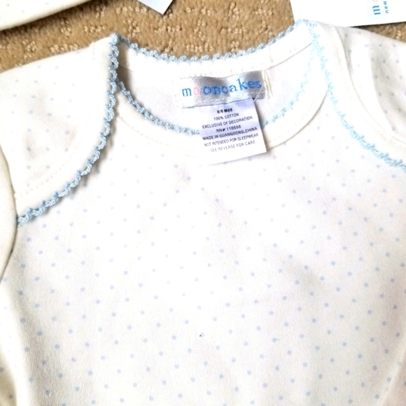 Nwt Moon Cakes Onepiece and Matching Beanie 0-6 m - Picture 3 of 8